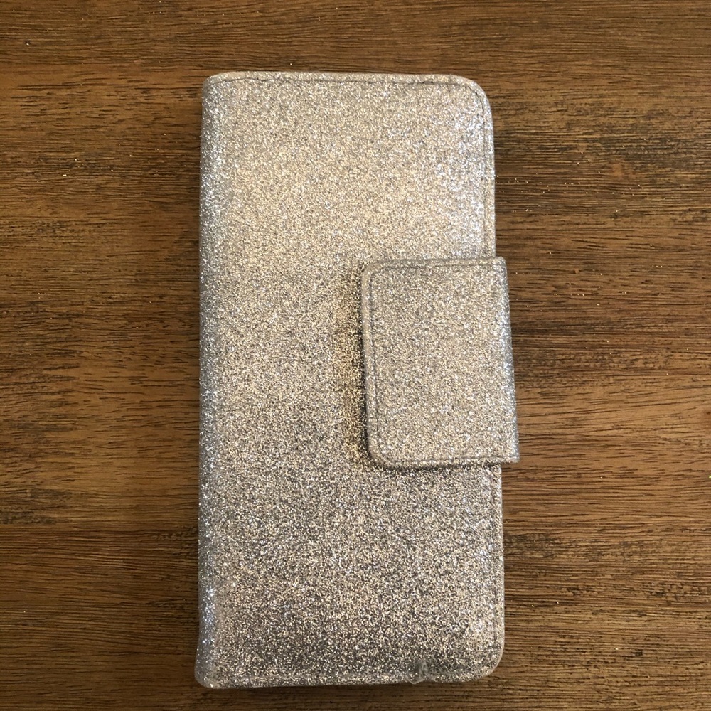 Silver wallet